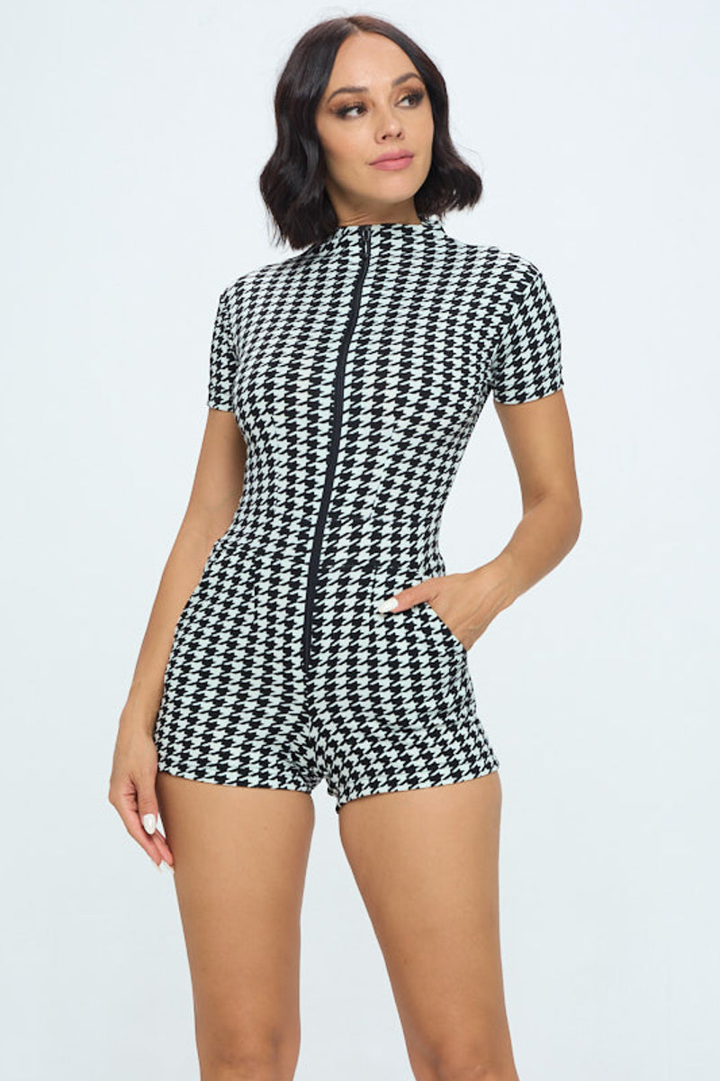 Hounds Tooth Plaid Front Zipper Short Sleeve Romper